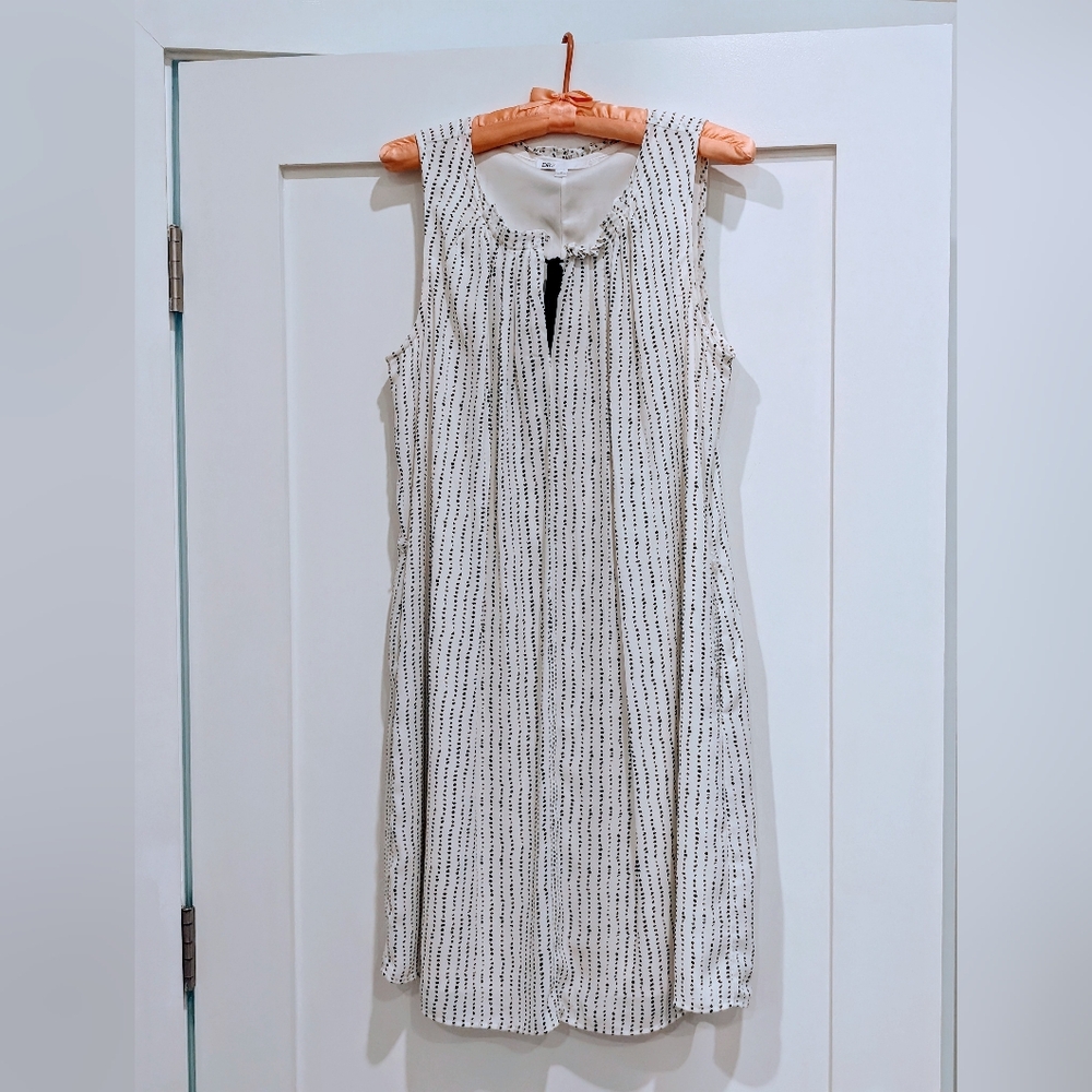 Elegant White Striped Dress